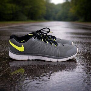 Nike Shoes Men's Size 10 Free Trainer Athletic Training Shoes Grey Volt